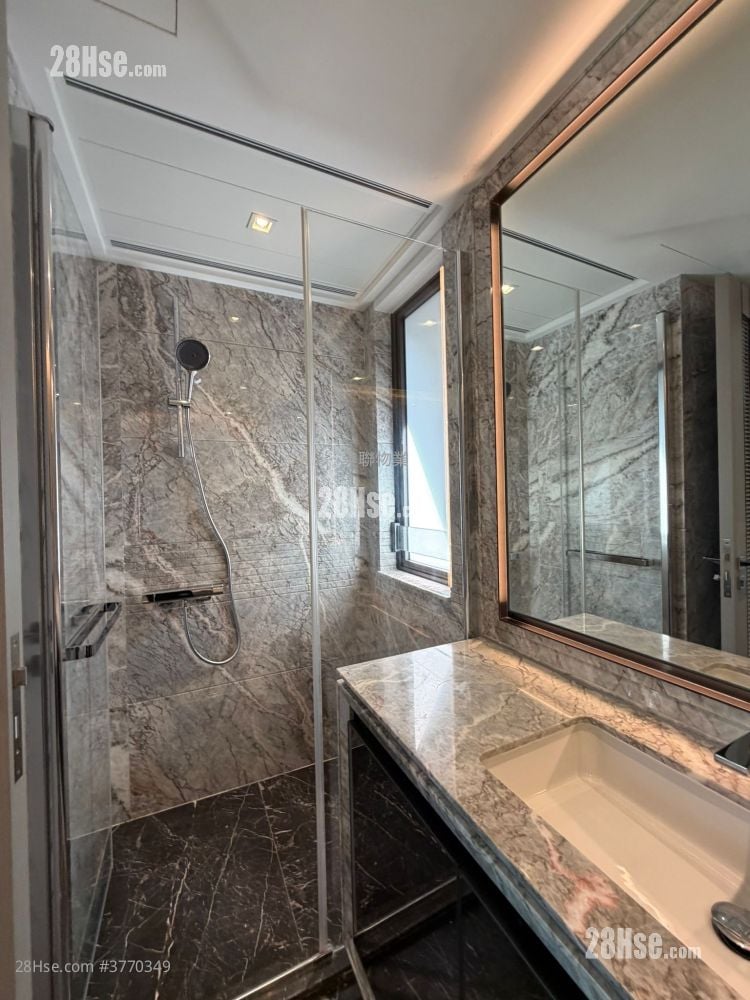 港岛南岸 售盘 3 房 , 2 浴室 972 平方尺