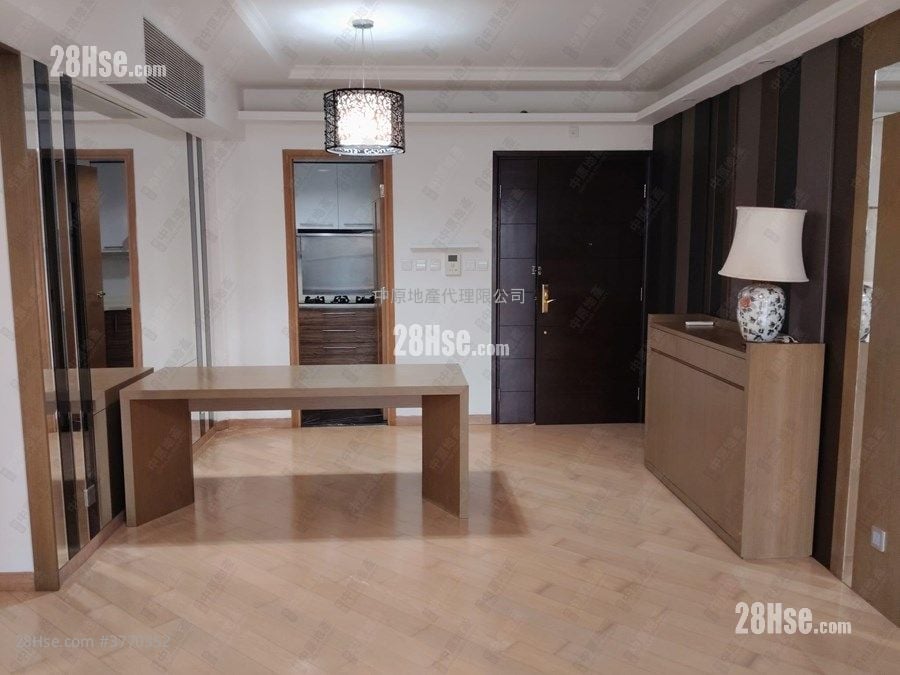 翘翠峰 售盘 4 房 , 4 浴室 1,102 平方尺