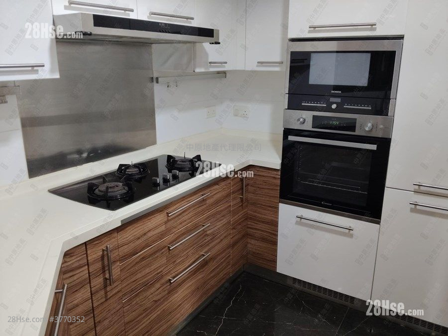 翘翠峰 售盘 4 房 , 4 浴室 1,102 平方尺