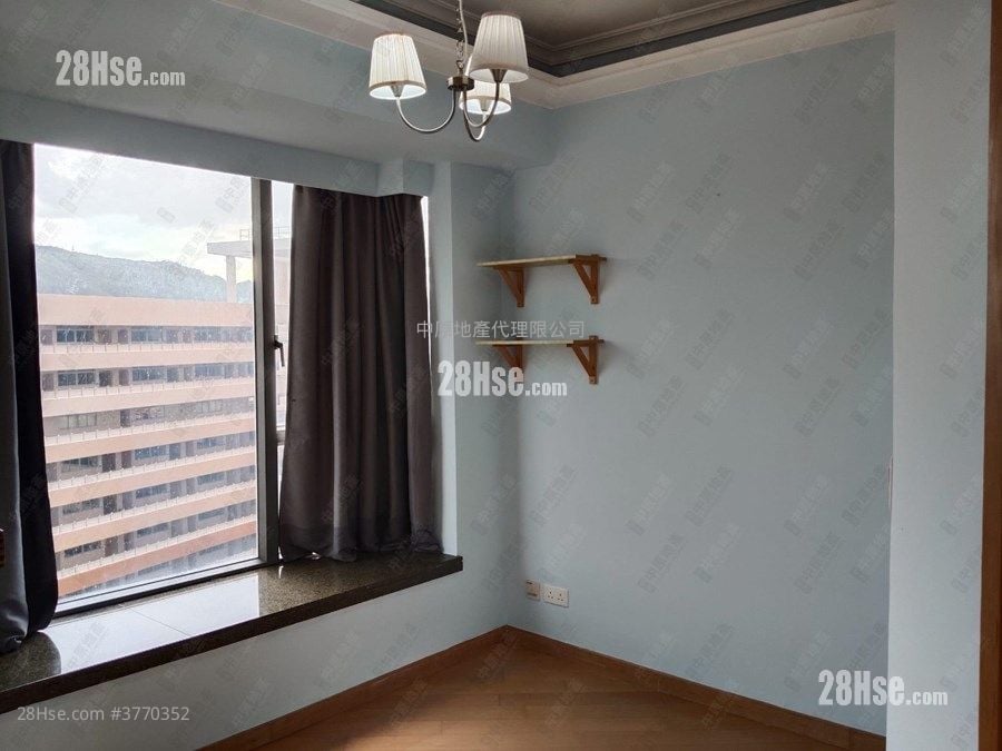 翘翠峰 售盘 4 房 , 4 浴室 1,102 平方尺