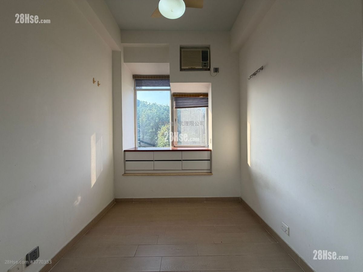 芙蓉园 售盘 3 房 , 2 浴室 689 平方尺