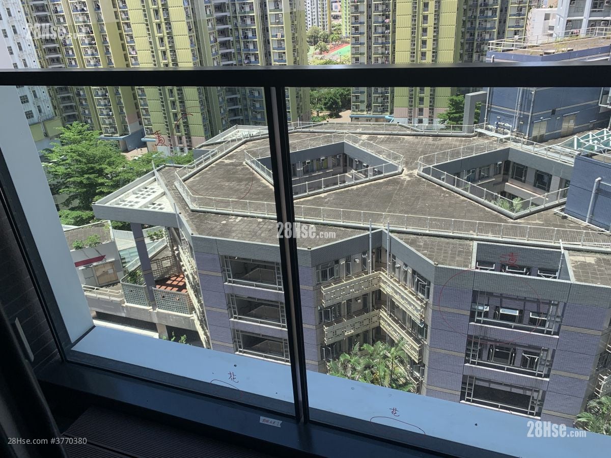 The Addition Sell 1 Bedroom , 1 Bathroom 277 ft²