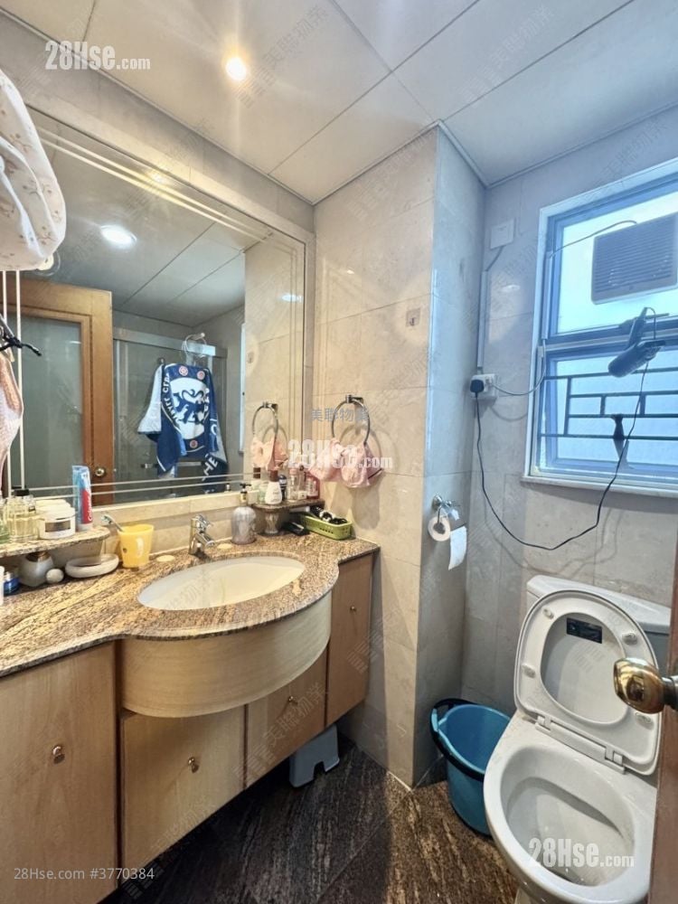 雍翠豪园 售盘 3 房 , 2 浴室 706 平方尺