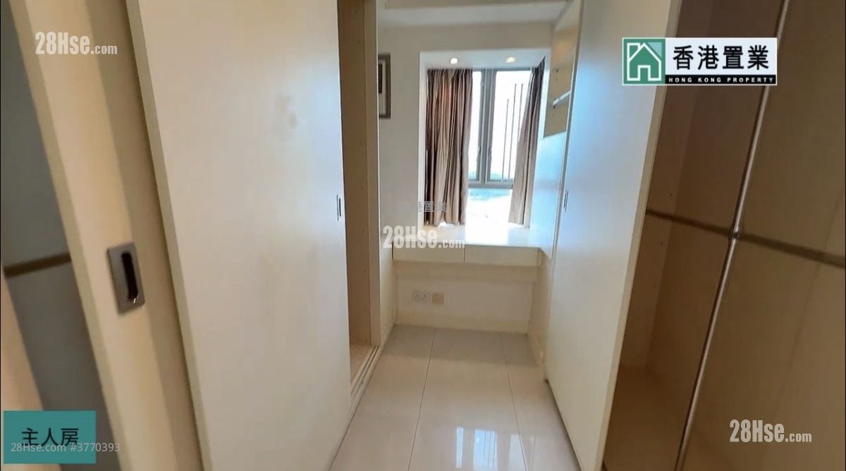 Harbour Green Sell 3 Bedrooms , 1 Bathroom 541 ft²