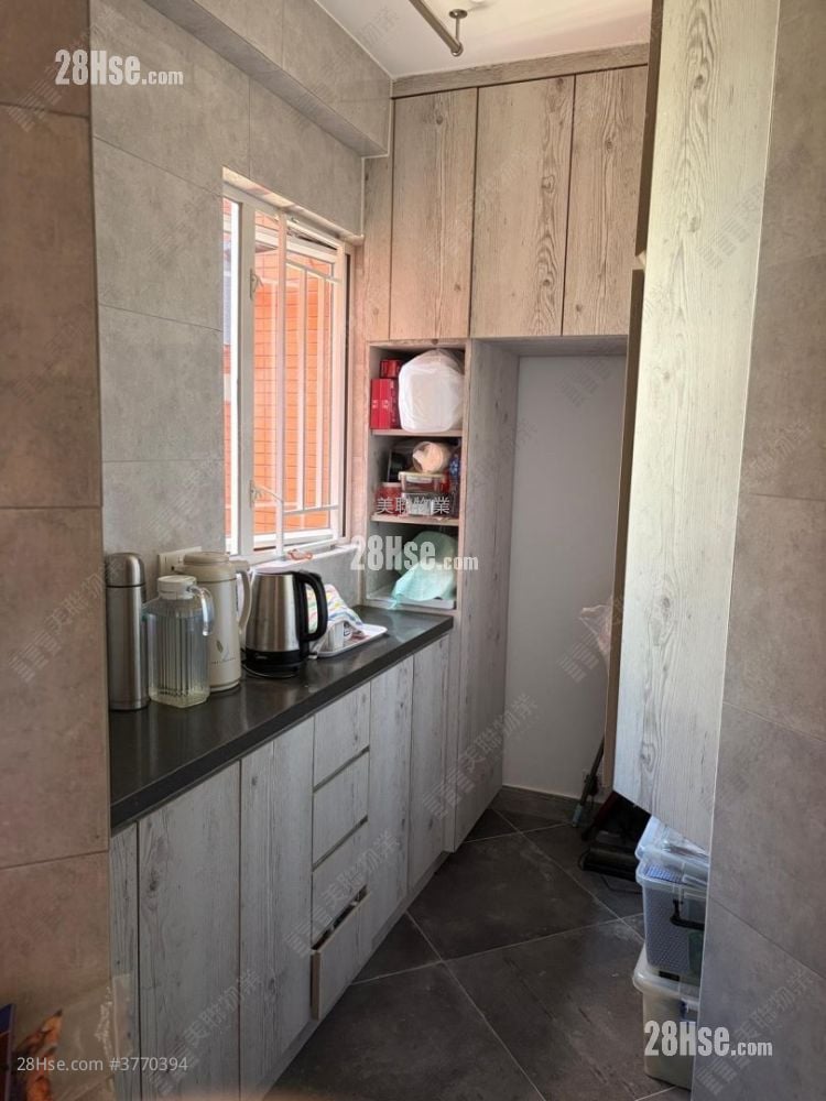 翠韵华庭 售盘 2 房 , 2 浴室 696 平方尺