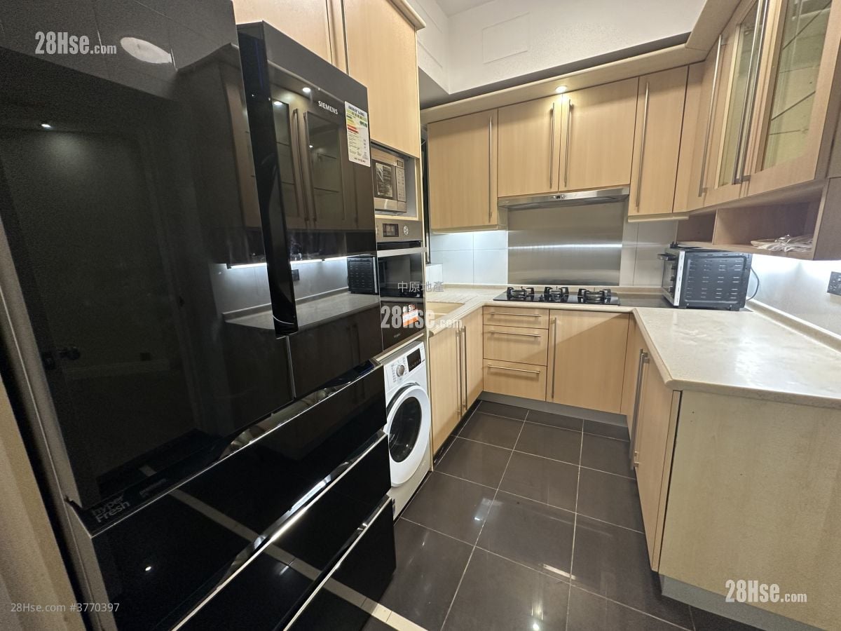 The Belcher's Sell 4 Bedrooms , 3 Bathrooms 1,263 ft²