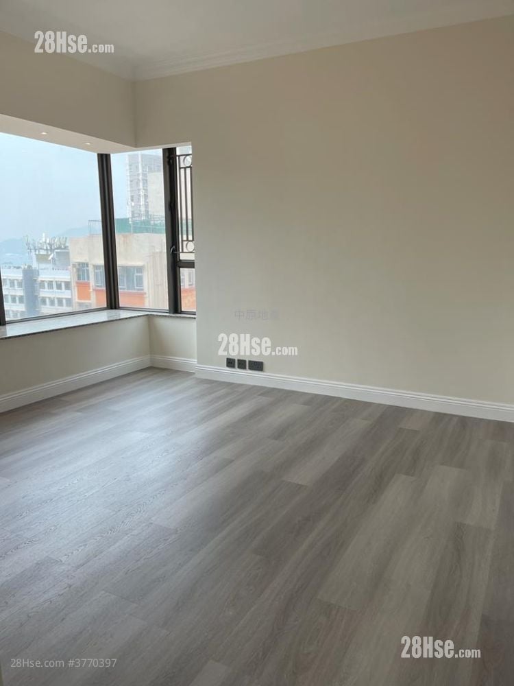 The Belcher's Sell 4 Bedrooms , 3 Bathrooms 1,263 ft²