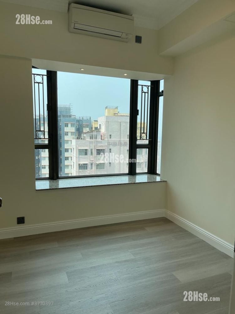 The Belcher's Sell 4 Bedrooms , 3 Bathrooms 1,263 ft²