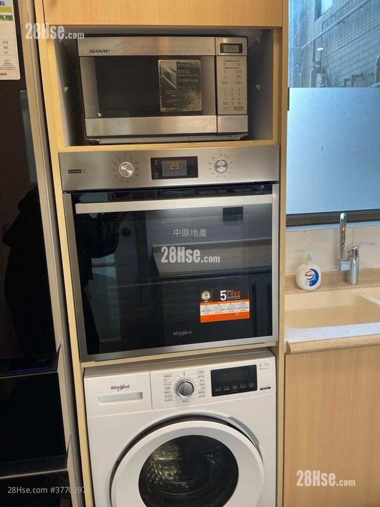 The Belcher's Sell 4 Bedrooms , 3 Bathrooms 1,263 ft²