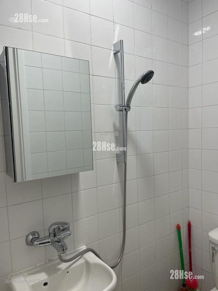 The Belcher's Sell 4 Bedrooms , 3 Bathrooms 1,263 ft²