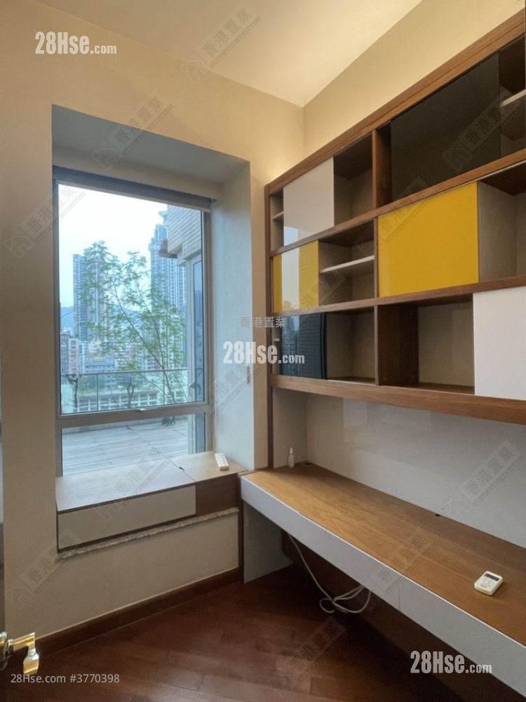 The Hermitage Sell 3 Bedrooms , 2 Bathrooms 834 ft²