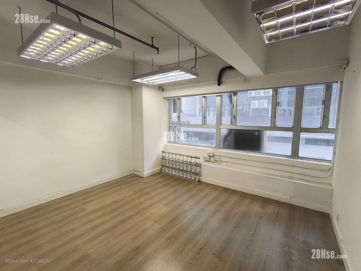 Dragon Industrial Building Rental 3 Bedrooms 5,200 ft²