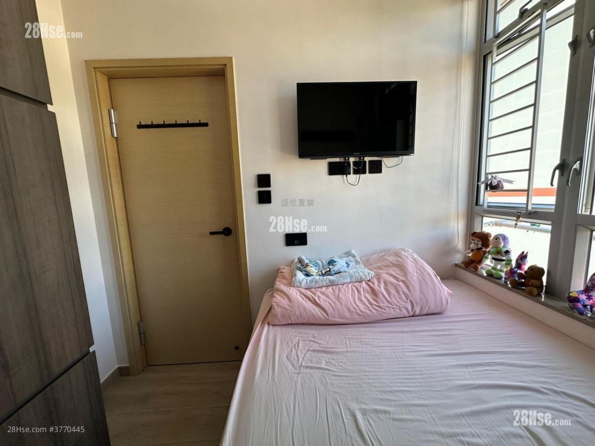 旭禾苑 售盘 2 房 , 1 浴室 454 平方尺