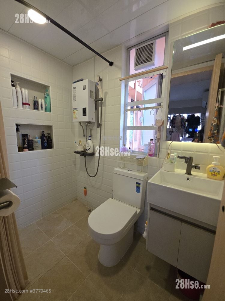 金龙楼 售盘 2 房 , 1 浴室 431 平方尺