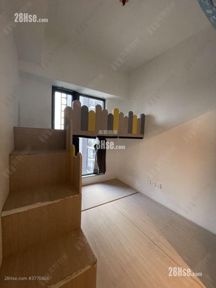 Wings At Seaii Sell 2 Bedrooms 532 ft²