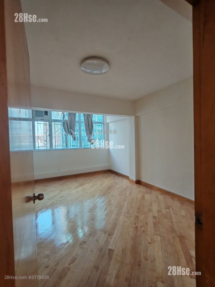 Kimberley Mansion Sell 3 Bedrooms , 2 Bathrooms 1,104 ft²