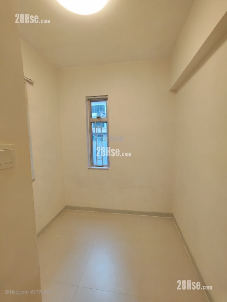 Kimberley Mansion Sell 3 Bedrooms , 2 Bathrooms 1,104 ft²