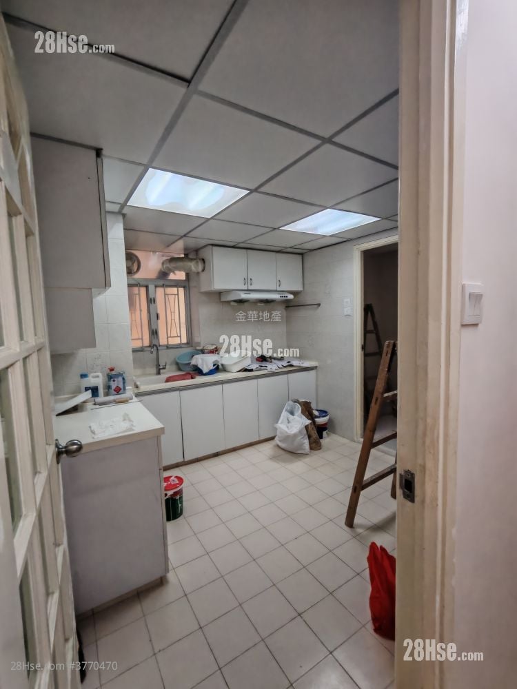 Kimberley Mansion Sell 3 Bedrooms , 2 Bathrooms 1,104 ft²