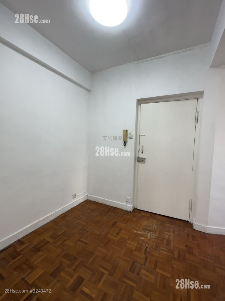 豪华阁 售盘 1 房 , 1 浴室 278 平方尺