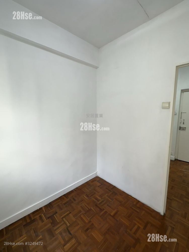 豪华阁 售盘 1 房 , 1 浴室 278 平方尺