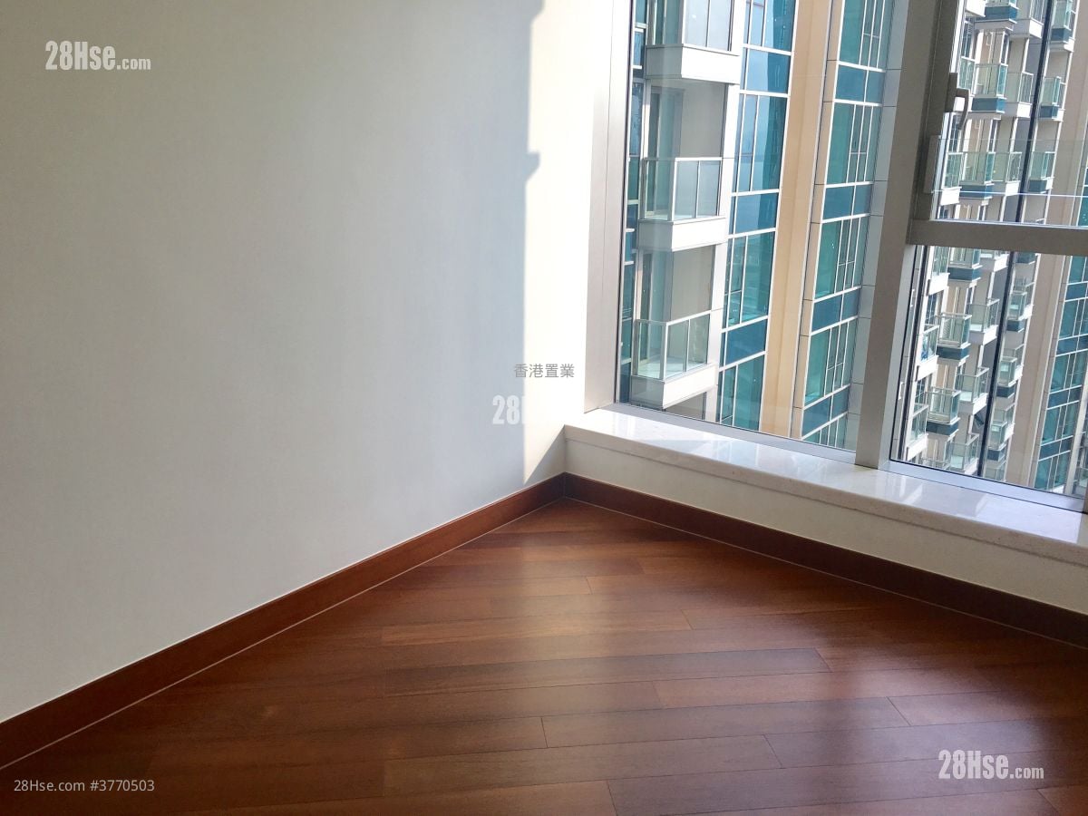 Corinthia By The Sea Sell 1 Bedroom , 1 Bathroom 455 ft²