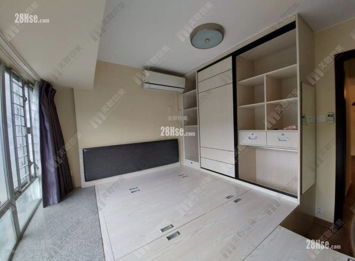 Laguna City Sell 2 Bedrooms 522 ft²