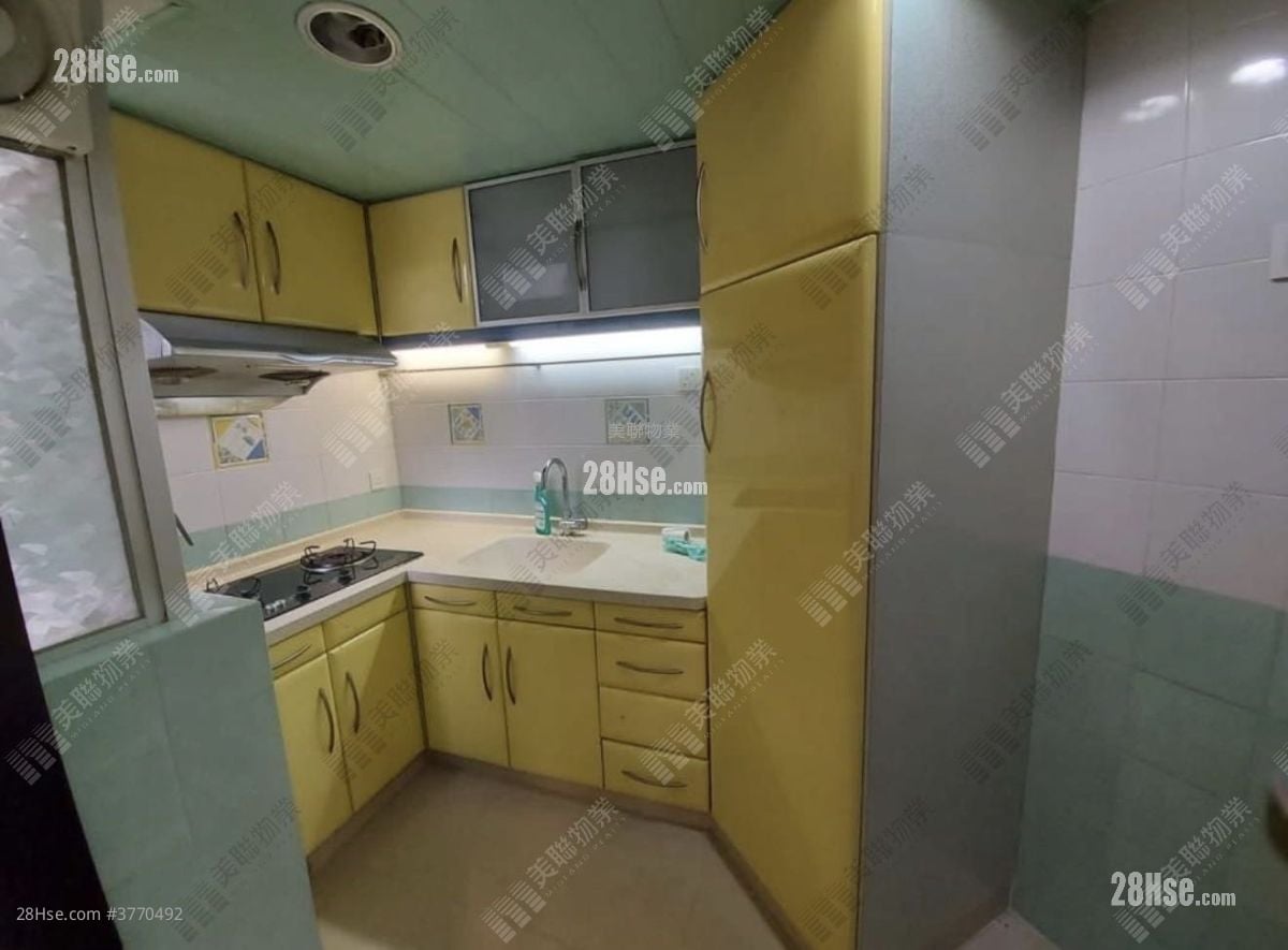 Laguna City Sell 2 Bedrooms 522 ft²