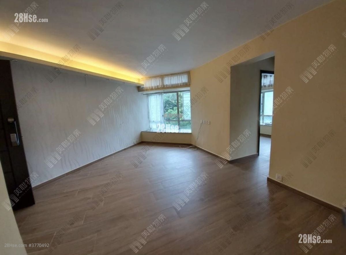 Laguna City Sell 2 Bedrooms 522 ft²