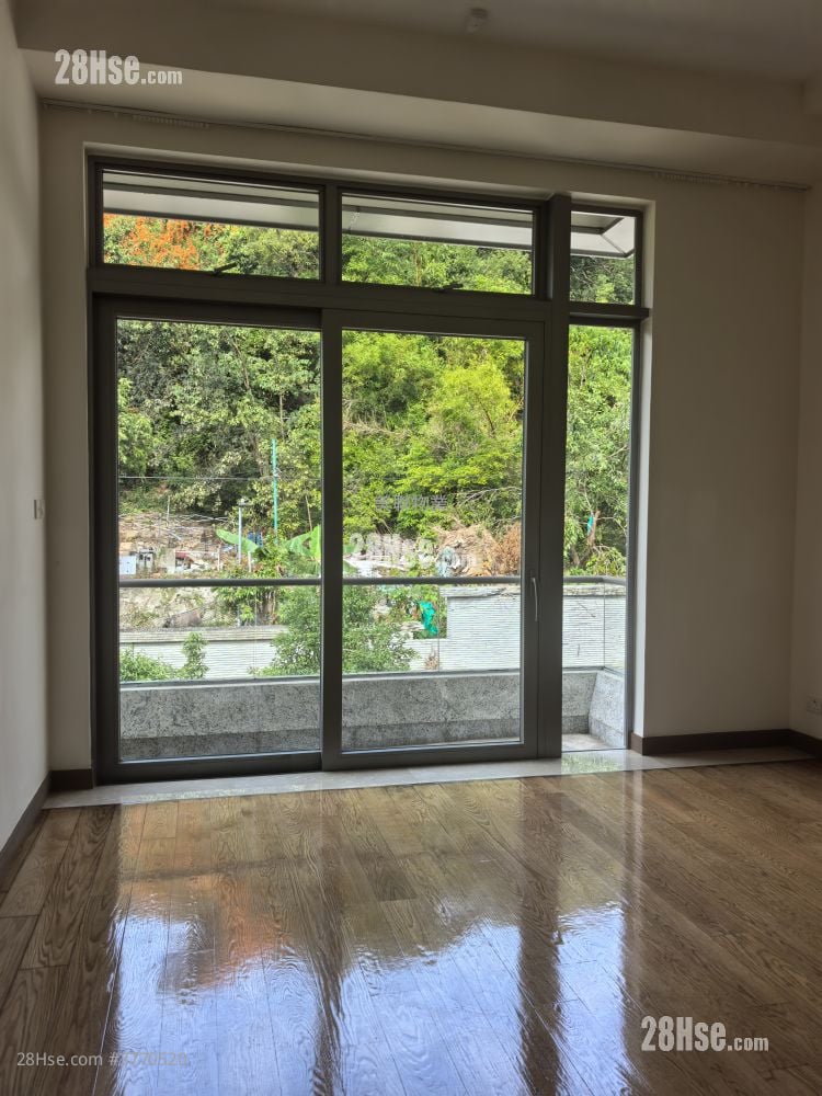 The Green Sell 3 Bedrooms , 4 Bathrooms 1,798 ft²