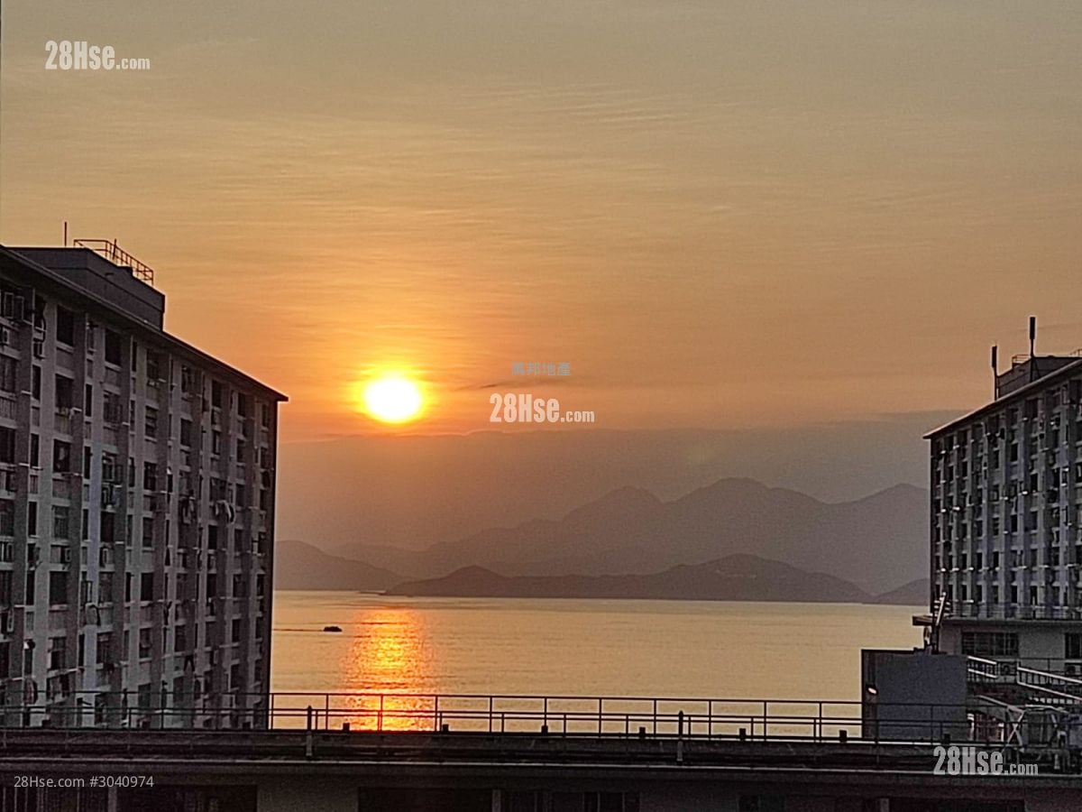 Ka Lung Court Sell 2 Bedrooms , 1 Bathroom 401 ft²