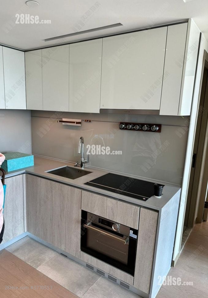 Montego Bay Sell 2 Bedrooms 450 ft²