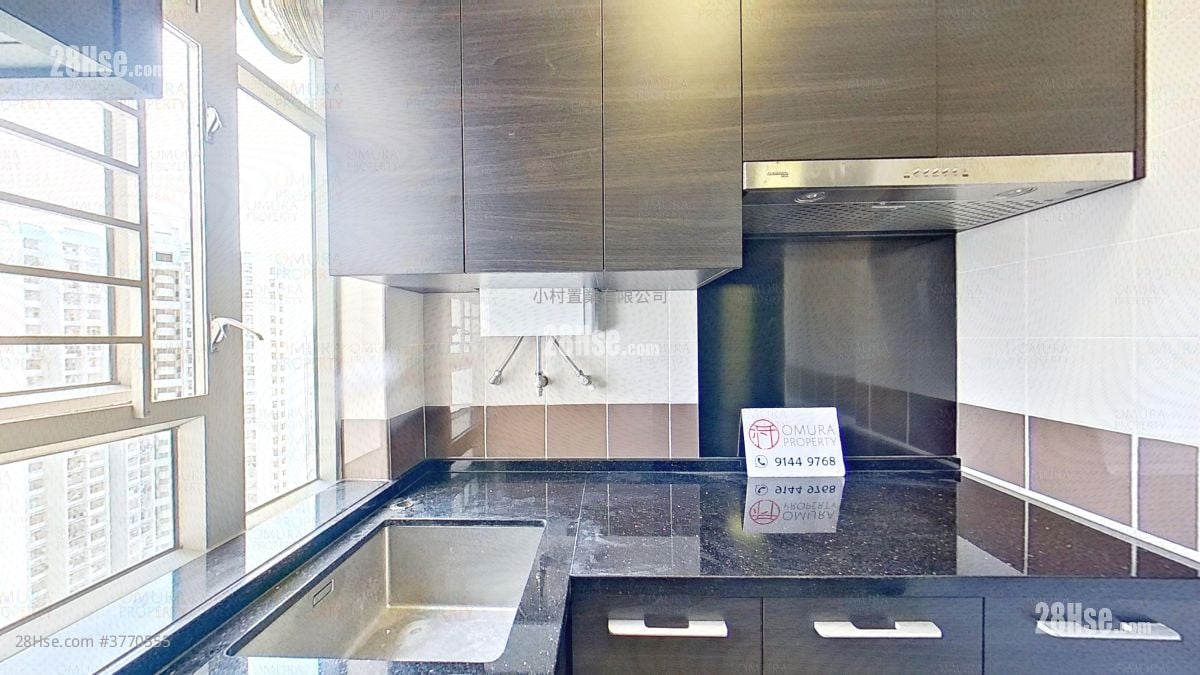 kitchen: Sheung Man Court Sell 1 Bedroom , 1 Bathroom 291 ft²
