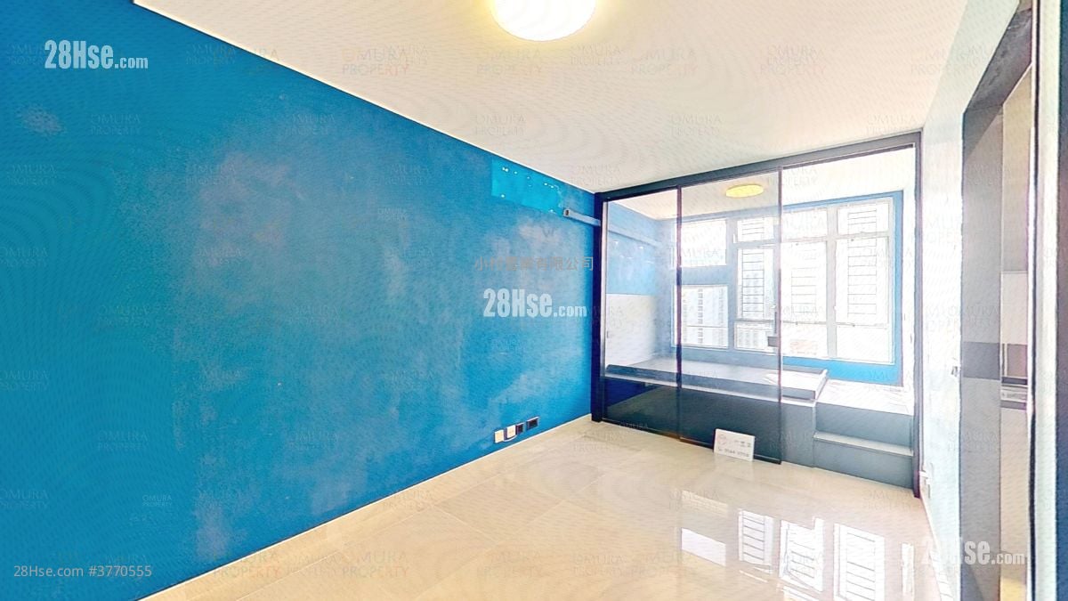 living room: Sheung Man Court Sell 1 Bedroom , 1 Bathroom 291 ft²