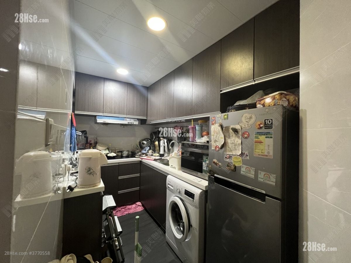 海怡半岛 售盘 3 房 , 2 浴室 584 平方尺