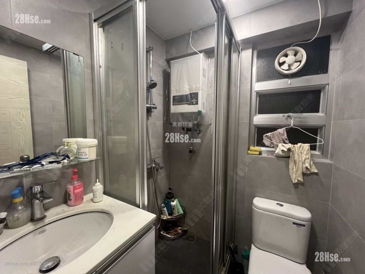 海怡半岛 售盘 3 房 , 2 浴室 584 平方尺