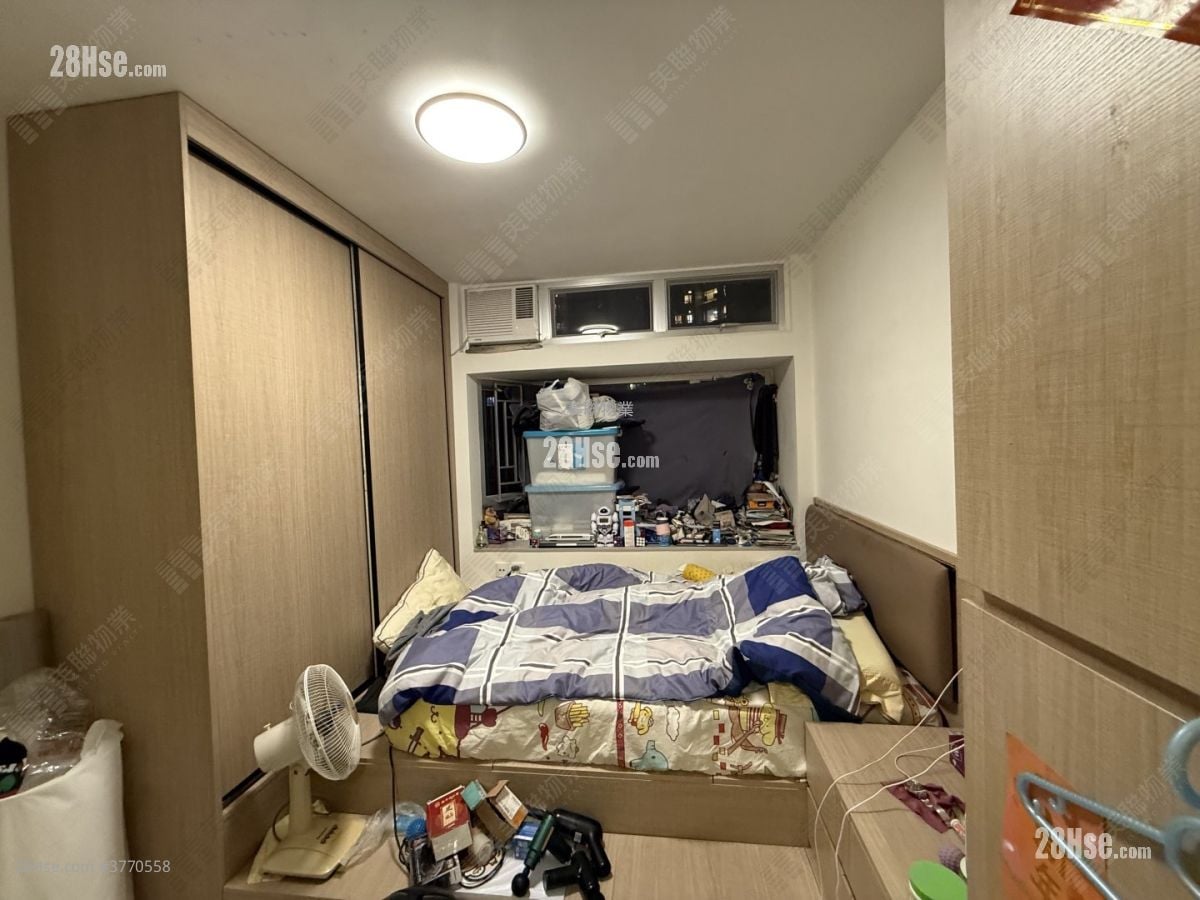 海怡半岛 售盘 3 房 , 2 浴室 584 平方尺