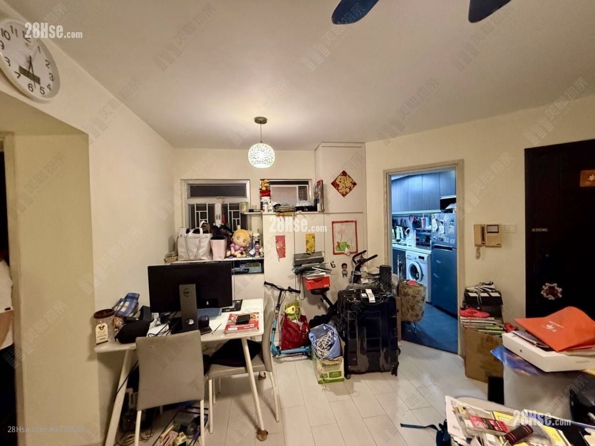 海怡半岛 售盘 3 房 , 2 浴室 584 平方尺