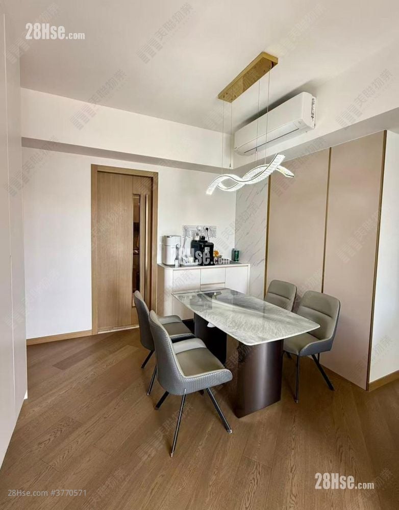 Montego Bay Sell 3 Bedrooms 845 ft²