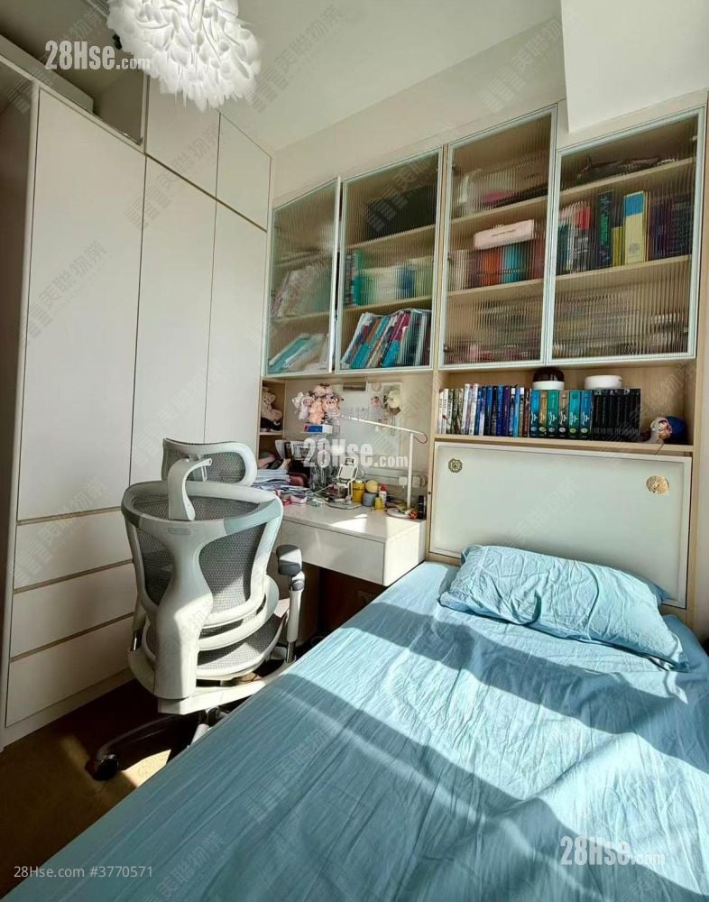 Montego Bay Sell 3 Bedrooms 845 ft²