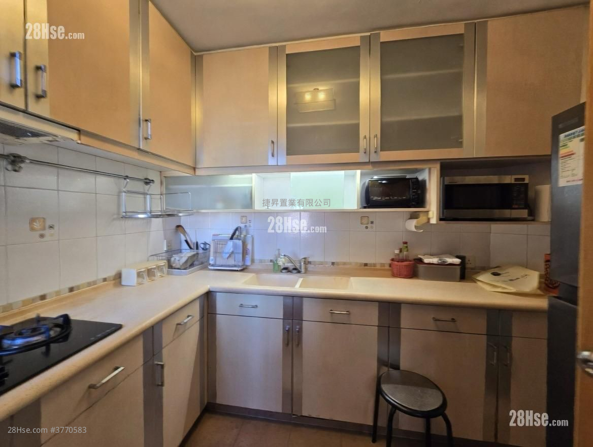 黄埔花园 售盘 4 房 , 2 浴室 765 平方尺