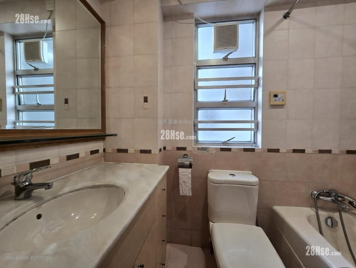 黄埔花园 售盘 4 房 , 2 浴室 765 平方尺