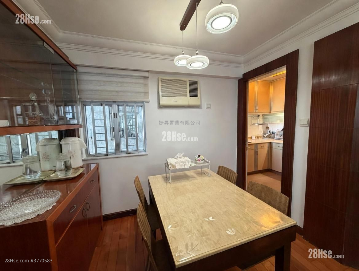 黄埔花园 售盘 4 房 , 2 浴室 765 平方尺