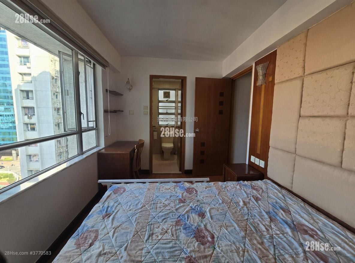 黄埔花园 售盘 4 房 , 2 浴室 765 平方尺