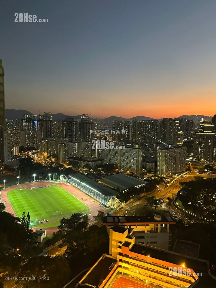 宏景花园 售盘 3 房 , 2 浴室 574 平方尺