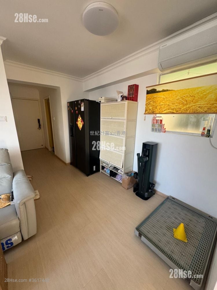 宏景花园 售盘 3 房 , 2 浴室 574 平方尺