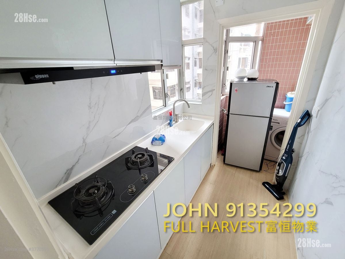 Flora Court Sell 1 Bedroom , 1 Bathroom 339 ft²