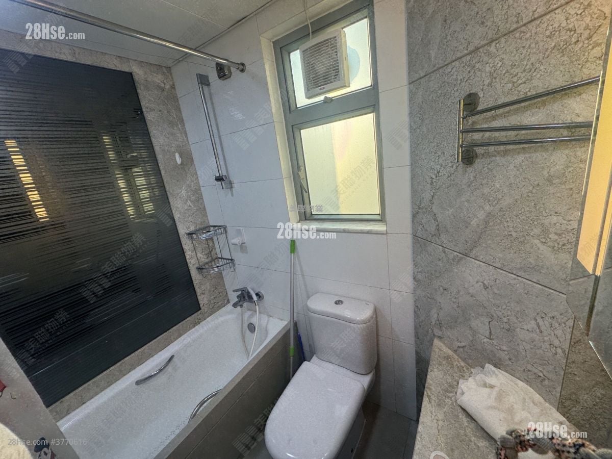 环宇海湾 售盘 3 房 566 平方尺