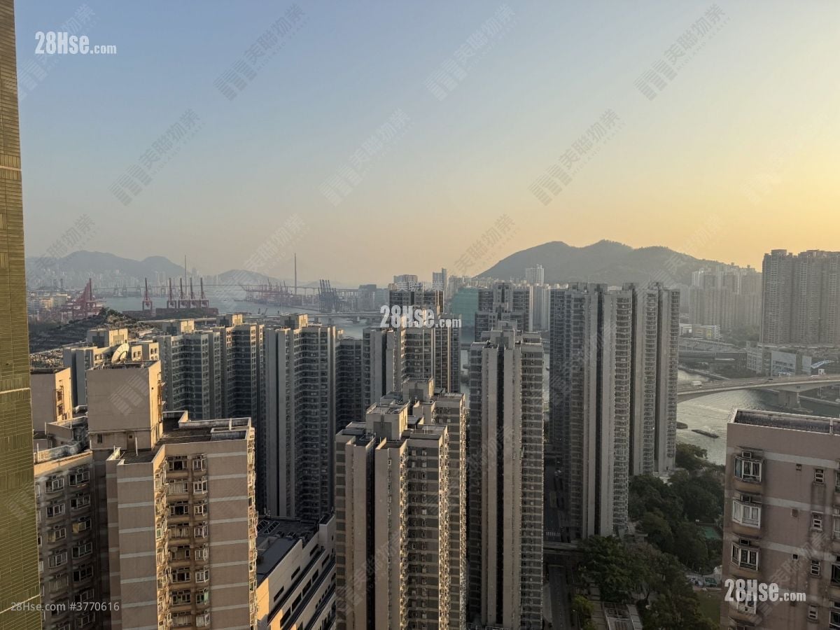 环宇海湾 售盘 3 房 566 平方尺