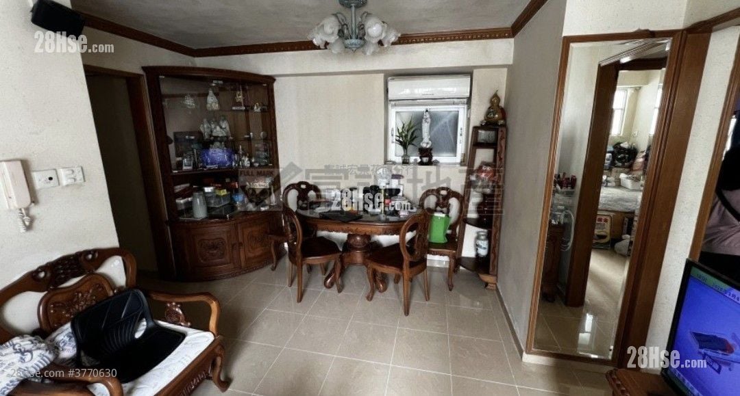 宏景花园 售盘 3 房 , 1 浴室 572 平方尺