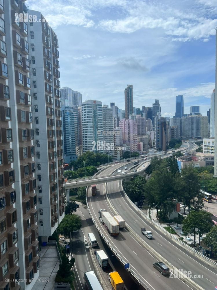 Perfect Mount Gardens Sell 2 Bedrooms , 1 Bathroom 450 ft²